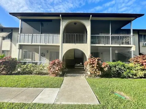 5839 La Pinata Boulevard, ,, FL 33463