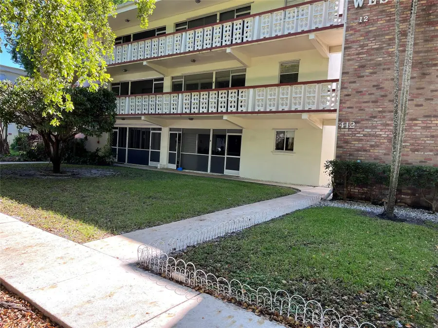 412 S Luna Court #2, Hollywood, FL 33021 - #2