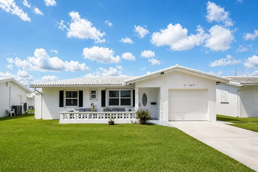 517 SW 18th Street, Boynton Beach, FL 33426 - #2