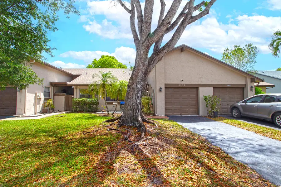 8202 NW 100th Drive, Tamarac, FL 33321 - #2
