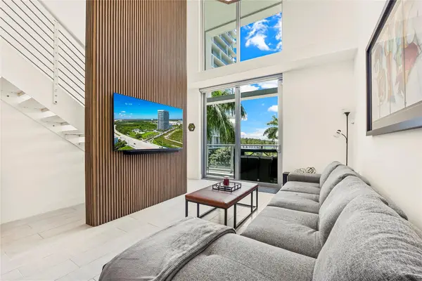 2000 Metropica Way #216, Sunrise, FL 33323