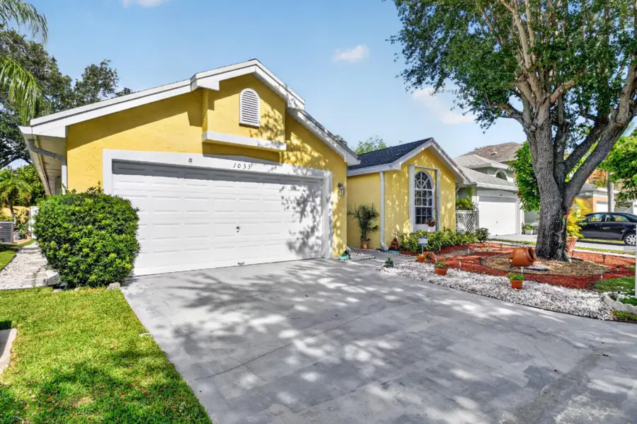 1033 Fairfax Circle W, Boynton Beach, FL 33436 - #2
