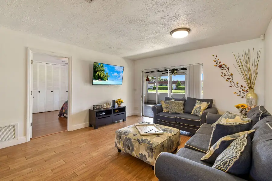 5800 Fernley Dr W #64, West Palm Beach, FL 33415 - #2