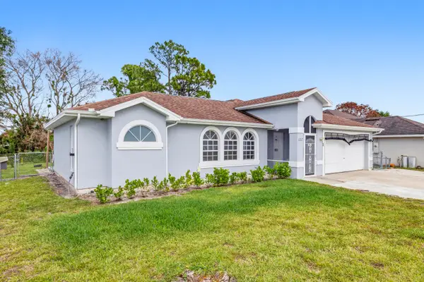 1717 SW Burlington Street, Port St Lucie, FL 34984