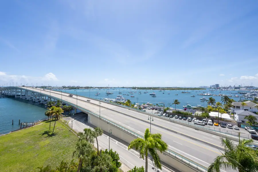 2640 Lake Shore Drive #1811, Riviera Beach, FL 33404 - #3