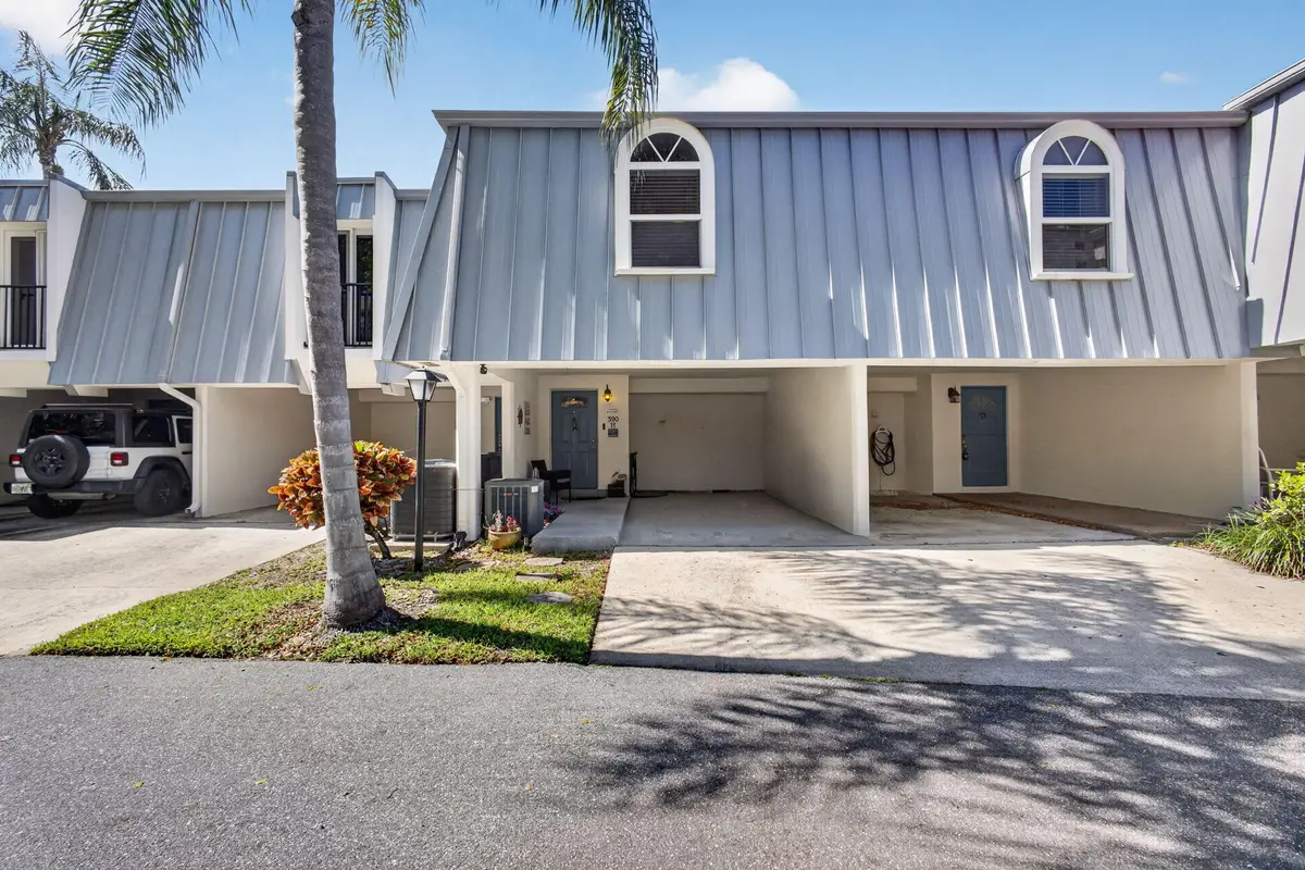 390 Golfview Road #H, North Palm Beach, FL 33408 - #1
