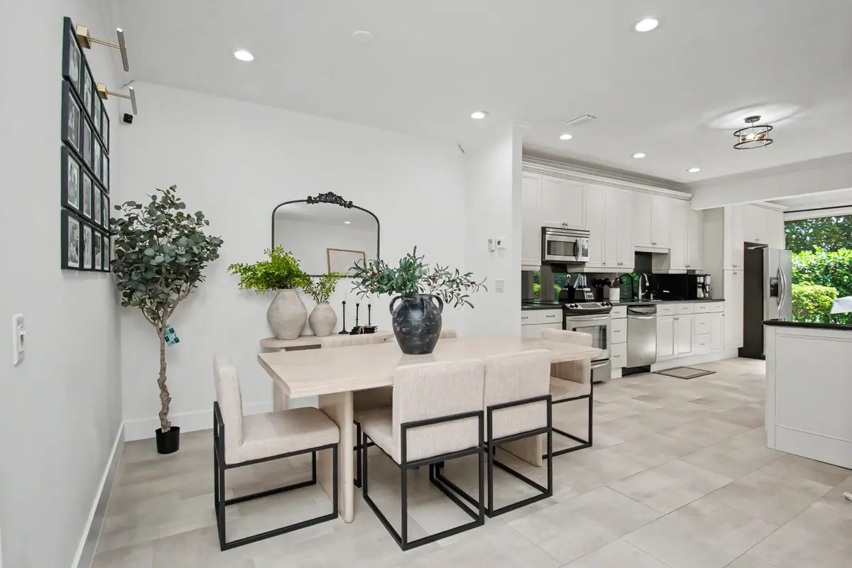 6744 Via Regina, Boca Raton, FL 33433 - #1