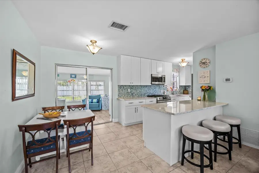 2872 SE Wiltshire Terrace, Port Saint Lucie, FL 34952 - #3