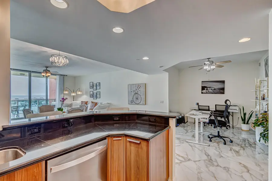 2640 Lake Shore Drive #2014, Riviera Beach, FL 33404 - #3