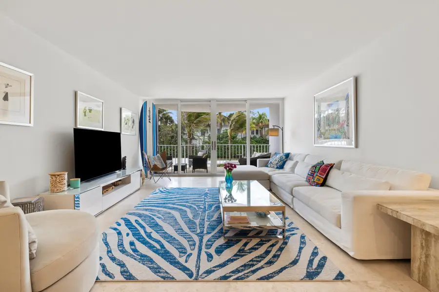 2295 S Ocean Boulevard #302, Palm Beach, FL 33480 - #2