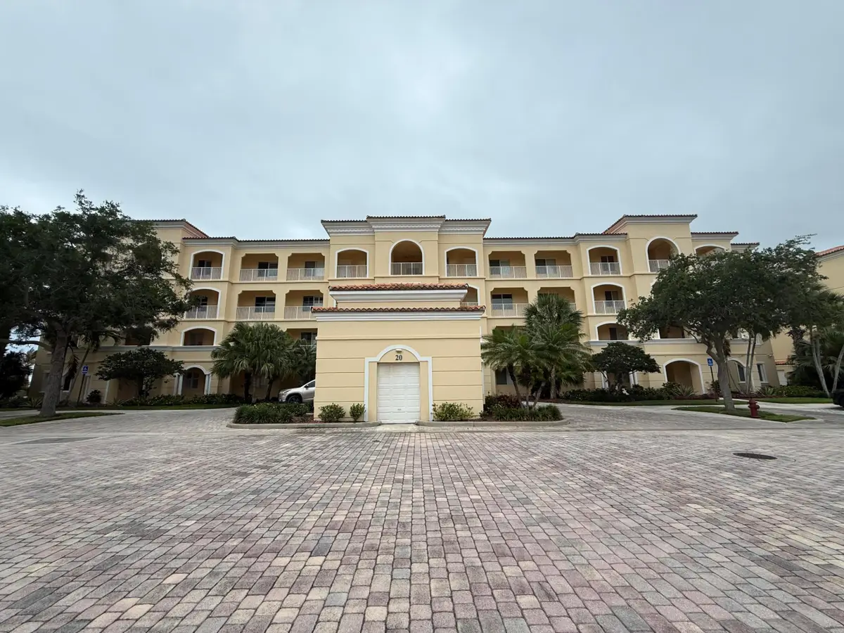 20 Harbour Isle Drive W #Ph01, Fort Pierce, FL 34949 - #1