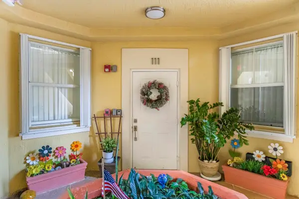8912 W Flagler, Street #111, Miami, FL 33174
