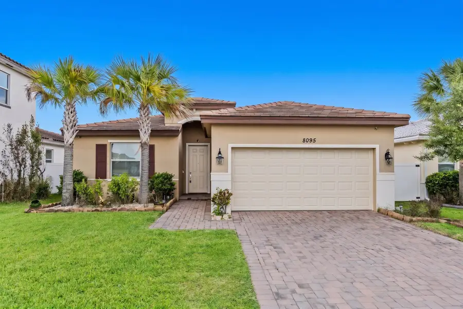 8095 NW Greenbank Circle, Port Saint Lucie, FL 34987 - #2