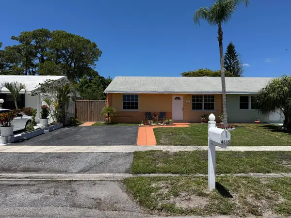 4815 Gladiator Circle, ,, FL 33463