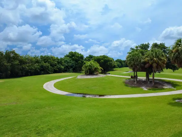 11090 Green Lake Drive #201, Boynton Beach, FL 33437