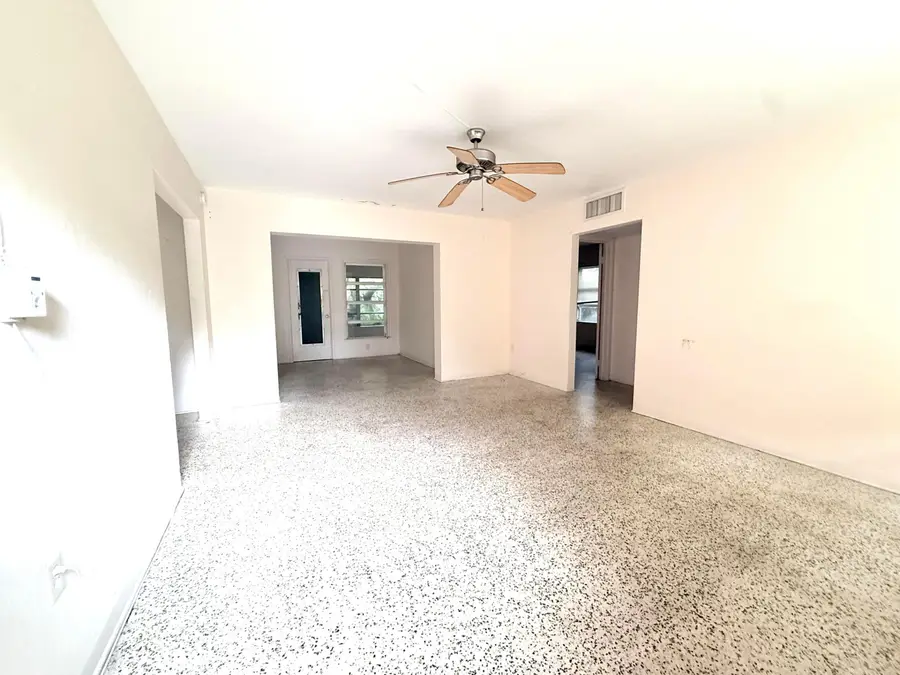 1106 NE 18th Avenue, Fort Lauderdale, FL 33304 - #2