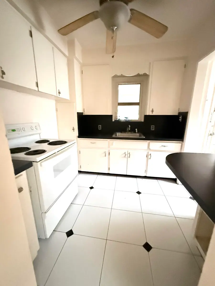 1106 NE 18th Avenue, Fort Lauderdale, FL 33304 - #3