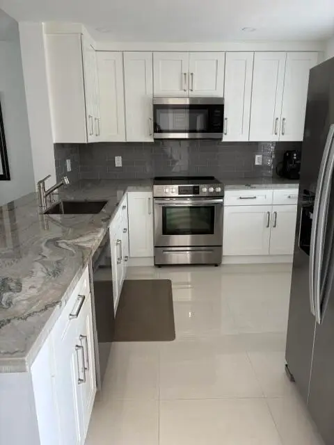424 SE 10th Street #203, Dania Beach, FL 33004 - #1