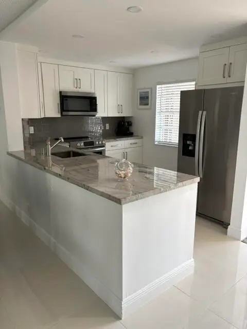 424 SE 10th Street #203, Dania Beach, FL 33004 - #3
