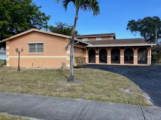 2320 NW 30th Way, Fort Lauderdale, FL 33311 - #2