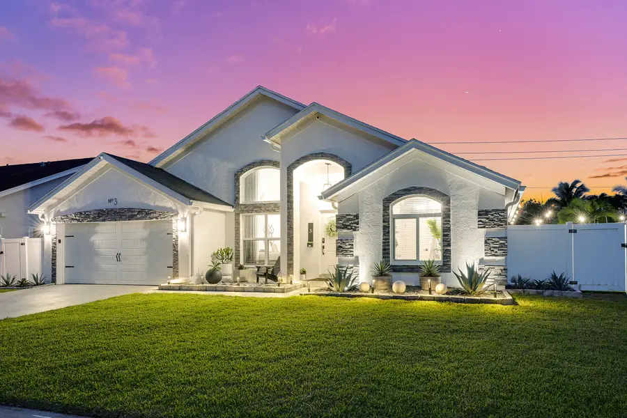 3 Meadows Park Lane, Boynton Beach, FL 33436 - #3