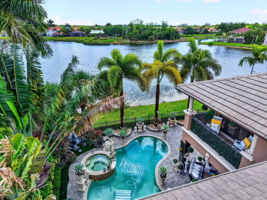 611 Edgebrook Lane, Royal Palm Beach, FL 33411 - #2