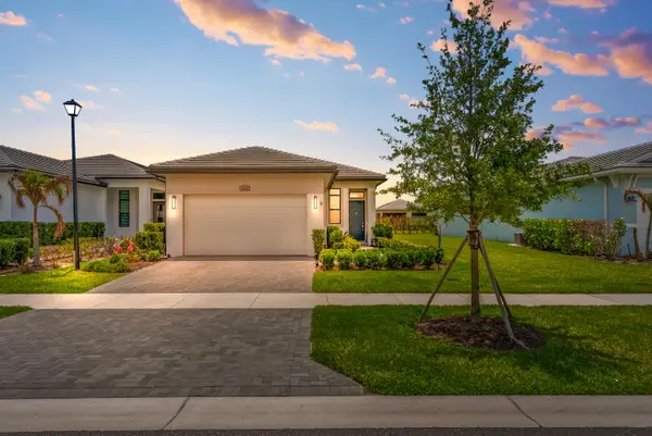 9013 SW Vetta Way, Port St Lucie, FL 34987