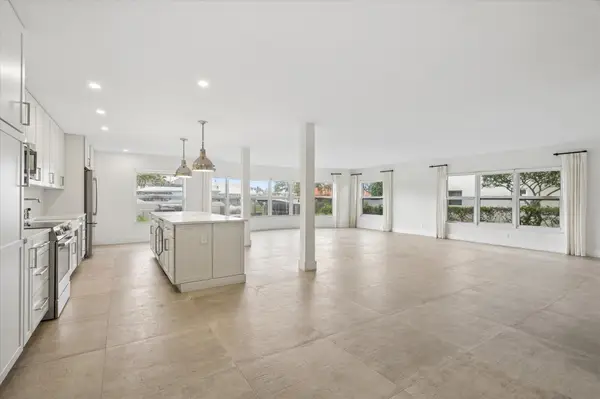 5100 Bayview Drive #106, Fort Lauderdale, FL 33308