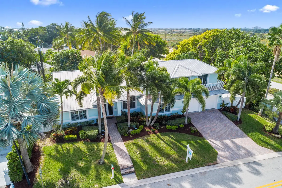 490 Mars Way, Juno Beach, FL 33408 - #1