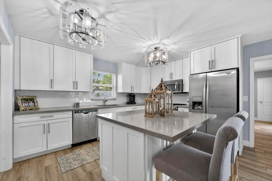 2231 NE 34th Street, Lighthouse Point, FL 33064 - #3