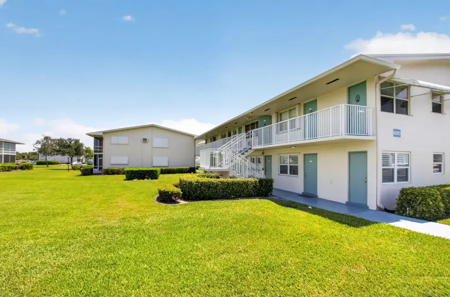 660 Horizon W #107, Boynton Beach, FL 33435 - #2