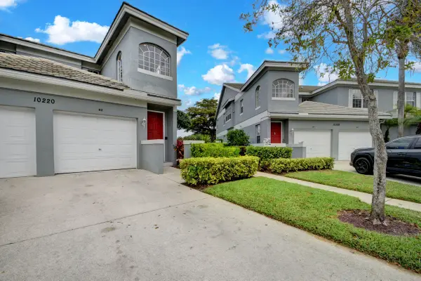 10220 Andover Coach Circle #H2, Lake Worth, FL 33449