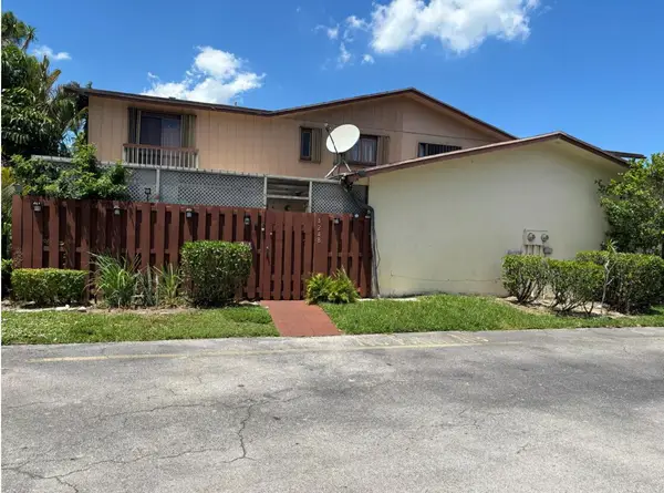 4248 Landar Drive, ,, FL 33463