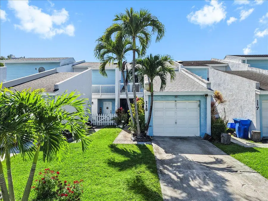 115 Fairway Lane, Royal Palm Beach, FL 33411 - #2