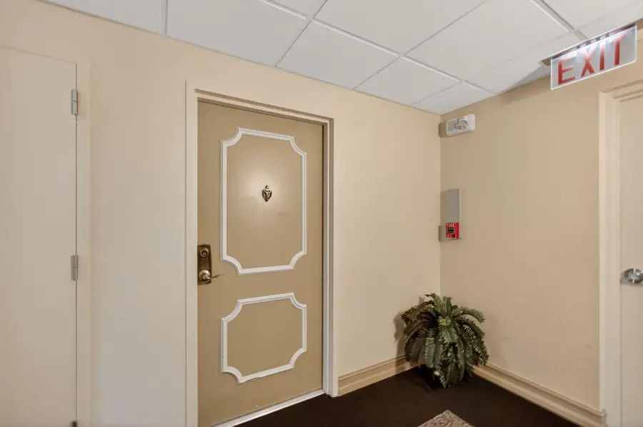 5440 N Ocean Drive #1006, Riviera Beach, FL 33404 - #2