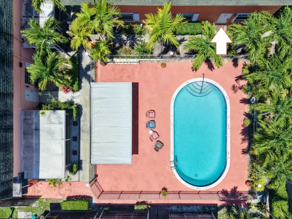 2200 Monroe Street #24, Hollywood, FL 33020