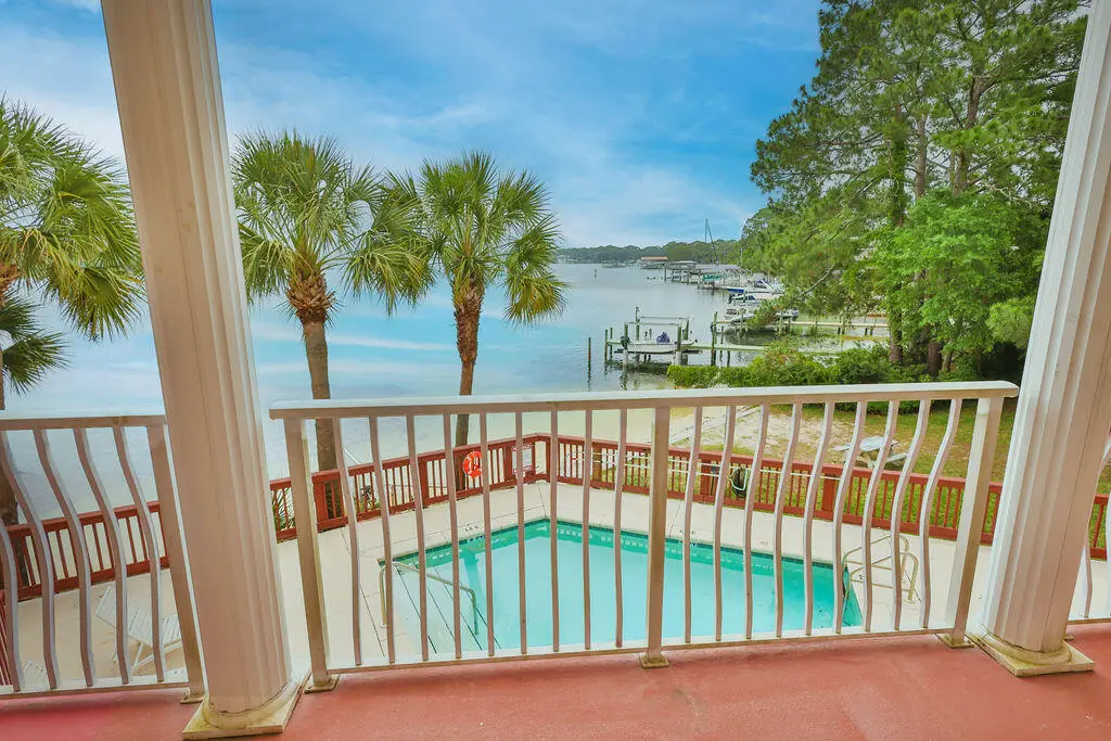 5 Laguna Street #205, Cinco Bayou, FL 32548 - #1