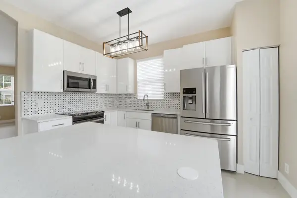 1780 Pierside Circle, Wellington, FL 33414
