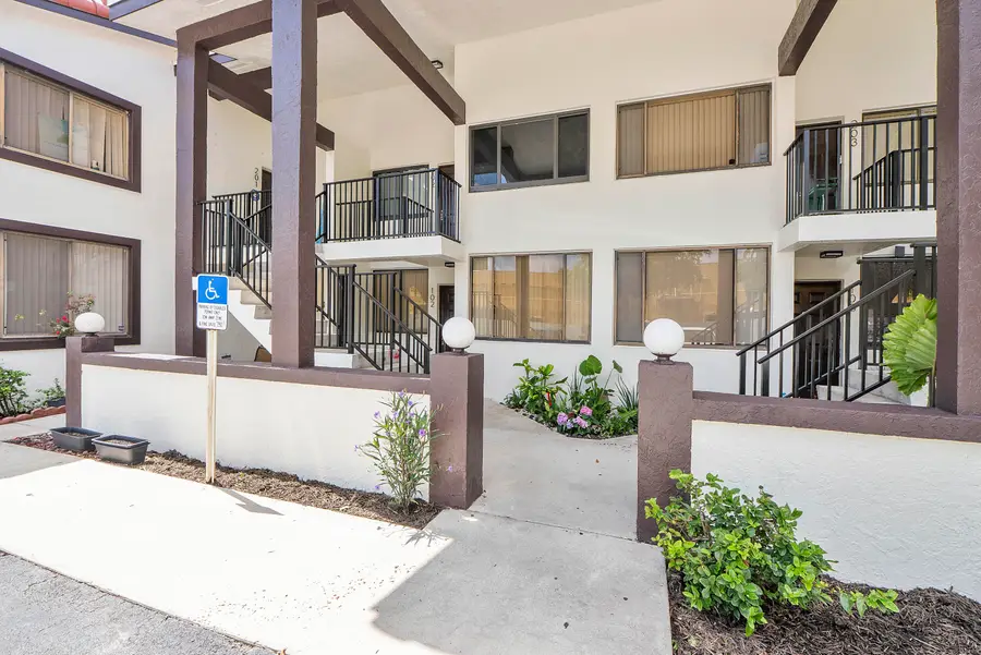 3100 NW 46th Street #102, Oakland Park, FL 33309 - #2