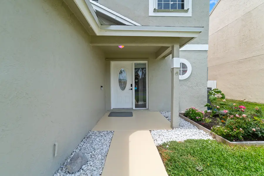 1062 Fairfax Cir W, Boynton Beach, FL 33436 - #3