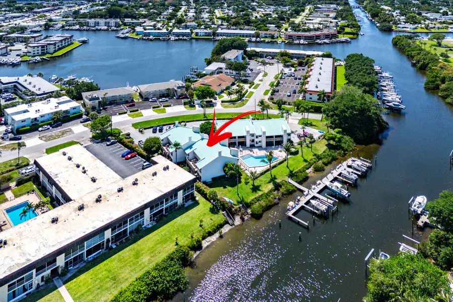 412 Southwind Drive #B2, North Palm Beach, FL 33408 - #3