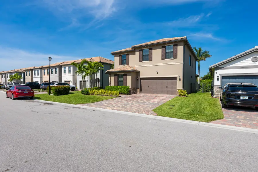 4819 Chantilly Road, Lake Worth, FL 33467 - #3