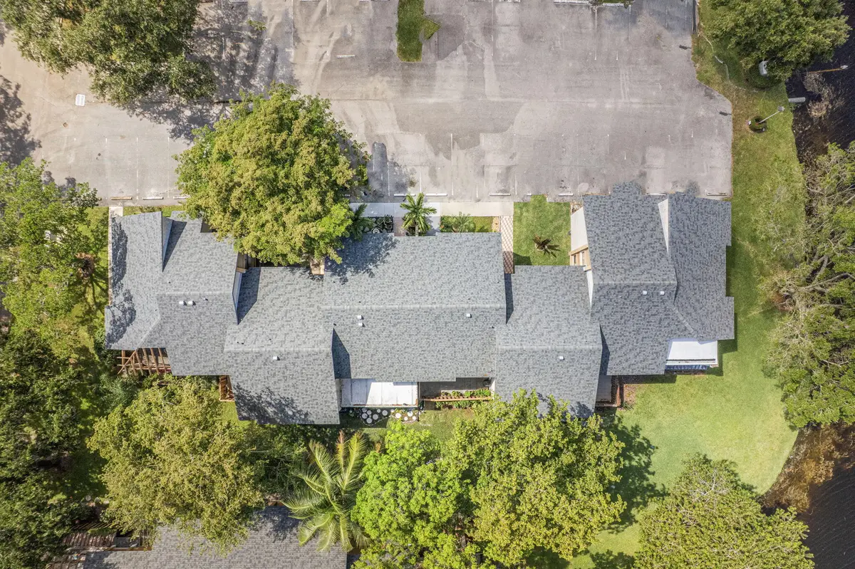 32 Wimbledon Lake #221, Plantation, FL 33324 - #1
