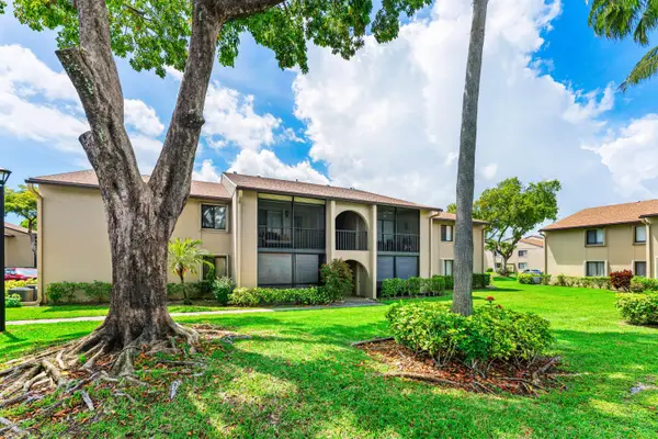 509 Shady Pine Way #C1, ,, FL 33415