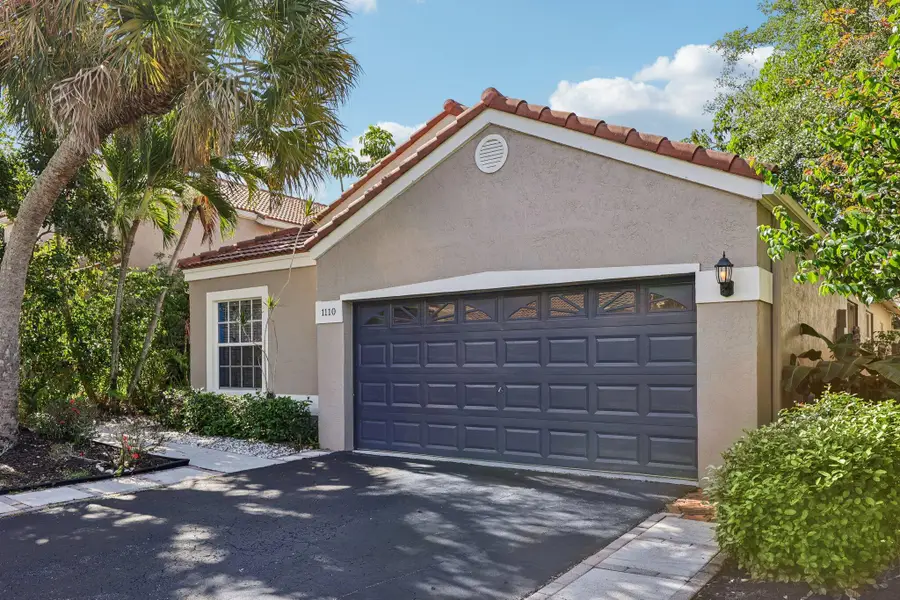 1110 NW 105th Way, Plantation, FL 33322 - #2