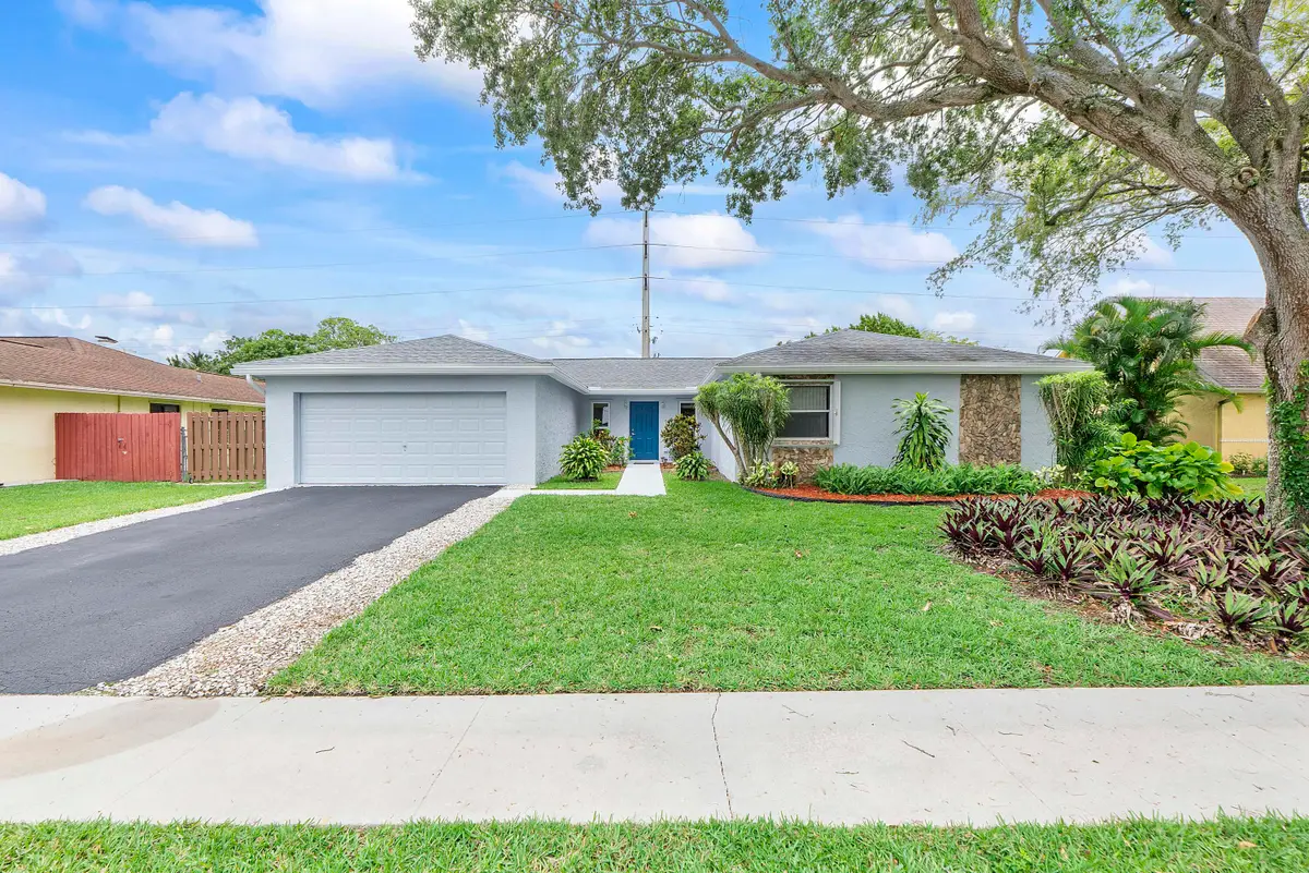 1320 NW 76th Avenue, Plantation, FL 33322 - #1