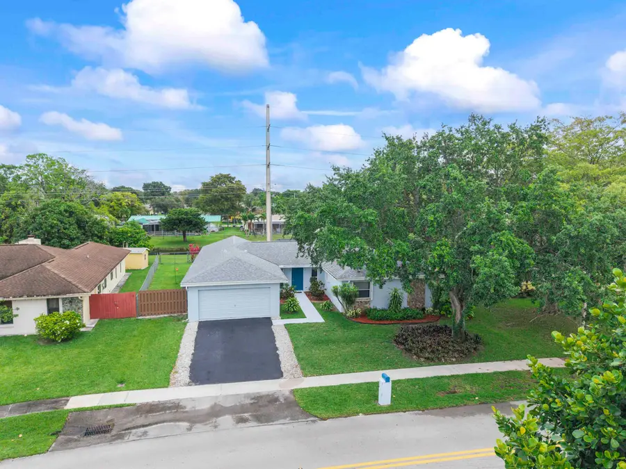 1320 NW 76th Avenue, Plantation, FL 33322 - #3