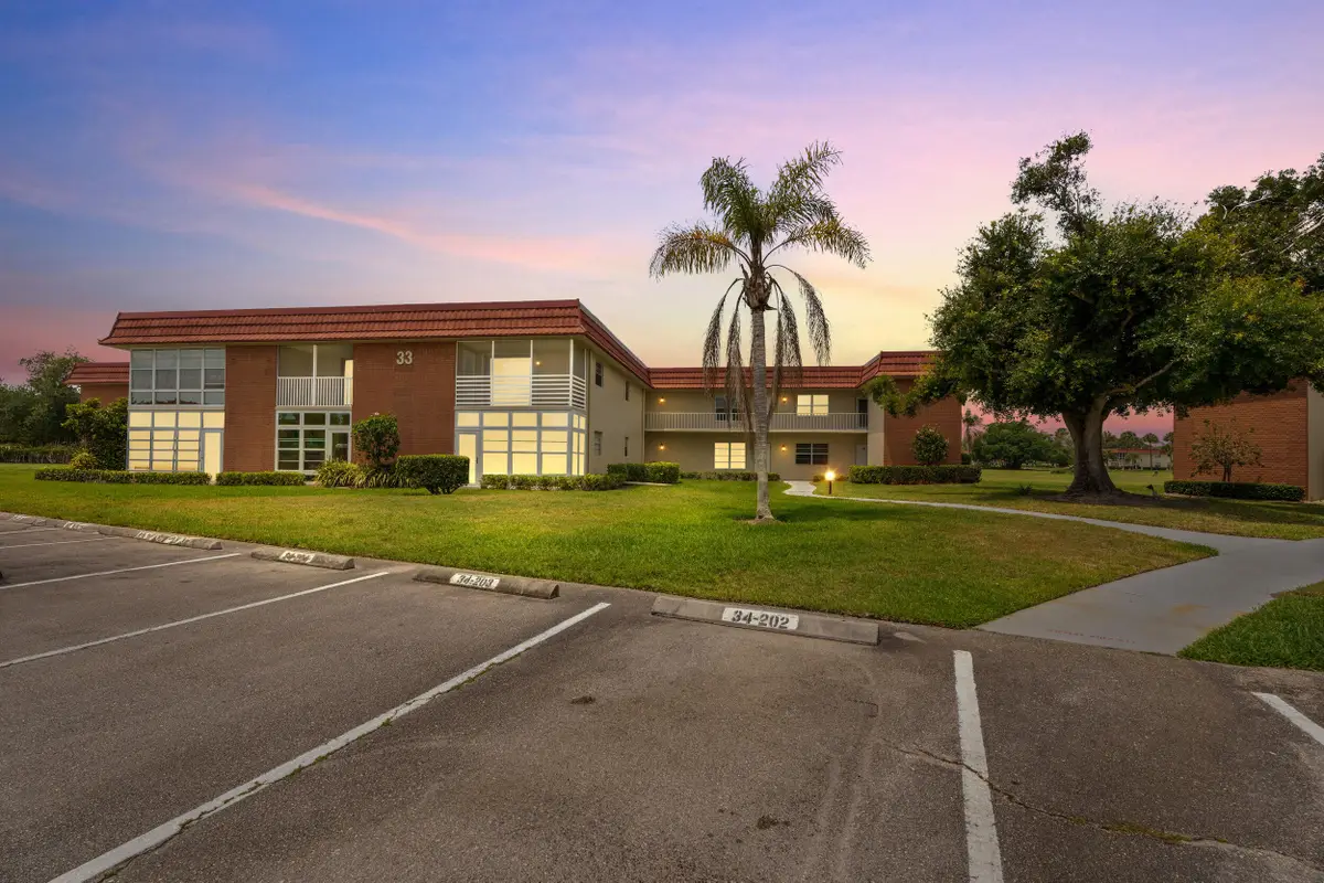 33 Pine Arbor Lane #102, Vero Beach, FL 32962 - #1