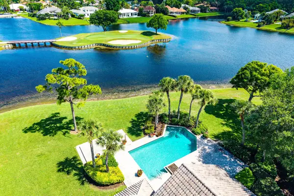 3566 Loire Lane, Palm Beach Gardens, FL 33410