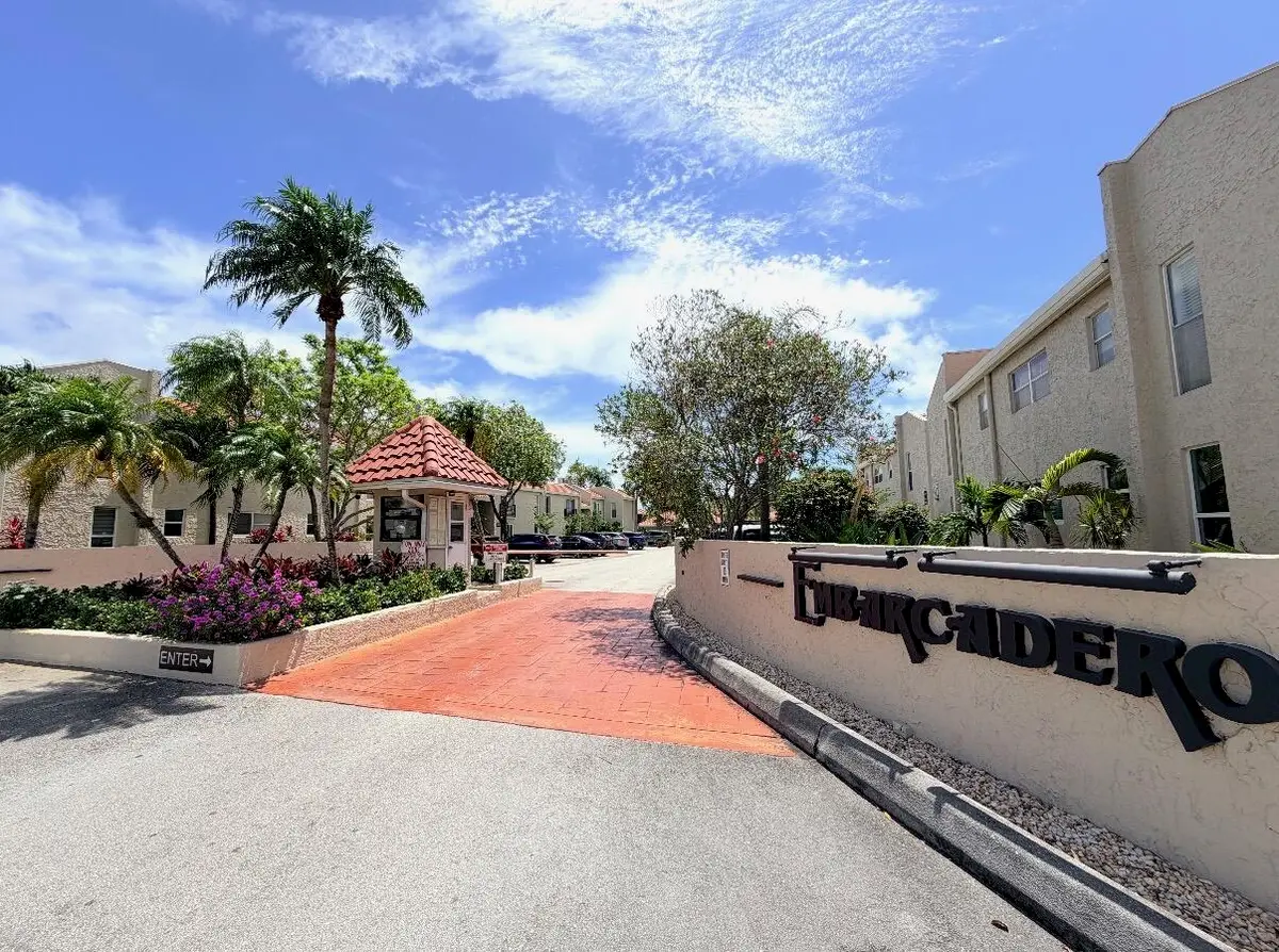 5326 NE 6th Avenue #23 H, Oakland Park, FL 33334 - #1